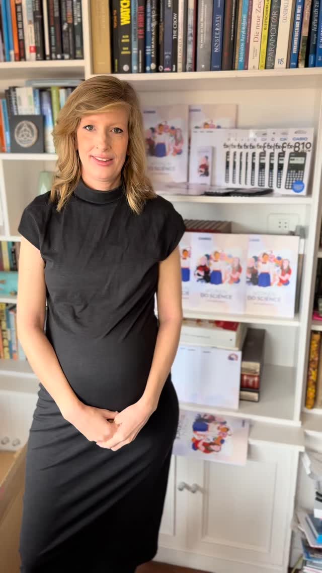 🎉Gewinnspiel🎉

Gemeinsam mit Dr. Carmen Köhler verlosen wir 5 Klassensätze eines Women do Science Pakets 📦 für Lehrkräfte.

So machst du als Lehrkraft mit 
👉 einfach über das Formular anmelden und im Lostopf laden.

www.casio-education.de/women-do-science-verlosung/

Was enthält ein Klassensatz?
🚀 Klassensatz fx-810DE CW Taschenrechner 
🚀Women Do Science Aufgabenhefte 
🚀Lesezeichen 
🚀 Blöcke 

📆 Das Gewinnspiel läuft bis zum 12.12.2025. Die Ziehung der Gewinner*innen erfolgt bis zum 15.12.2025.

ℹ️ Dieses Gewinnspiel steht in keiner Verbindung zu Instagram. Teilnahmebedingungen und Datenschutz: www.casio-education.de/women-do-science-verlosung/teilnahmebedingungen-women-do-science-verlosung/

#bildung #casioeducation #mint #womendoscience